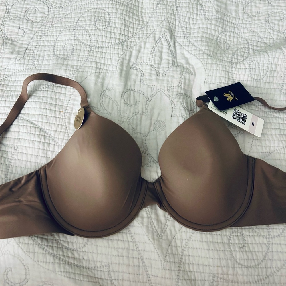 Wacoal Underwire Bra in Deep Taupe
